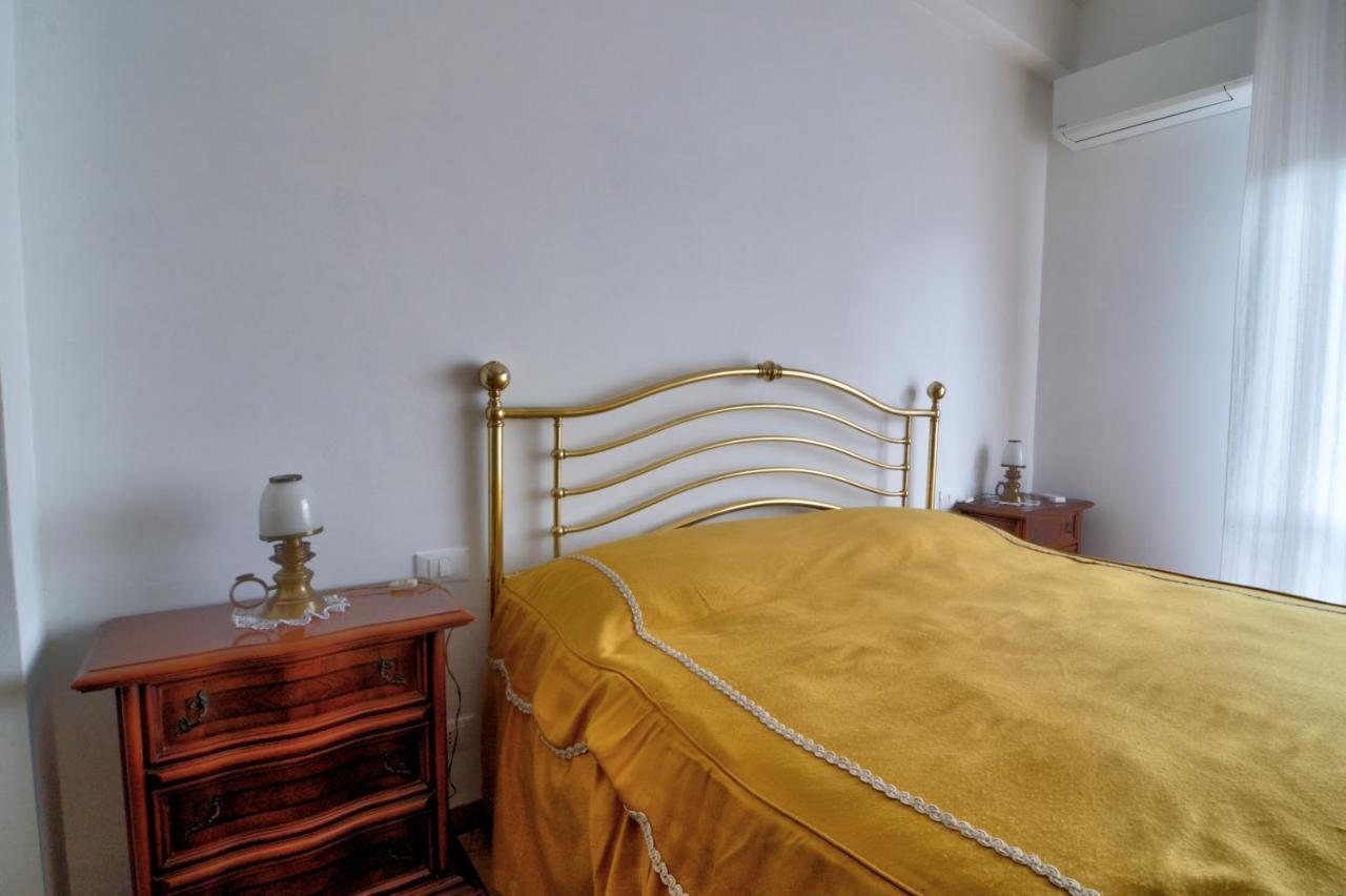 Апартаменты La Casa Di Nilde Специя Экстерьер фото